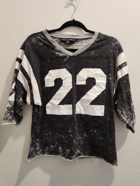 90s Grunge Acid Washed Black Graphic Jersey Style Cotton Tee with White '22'